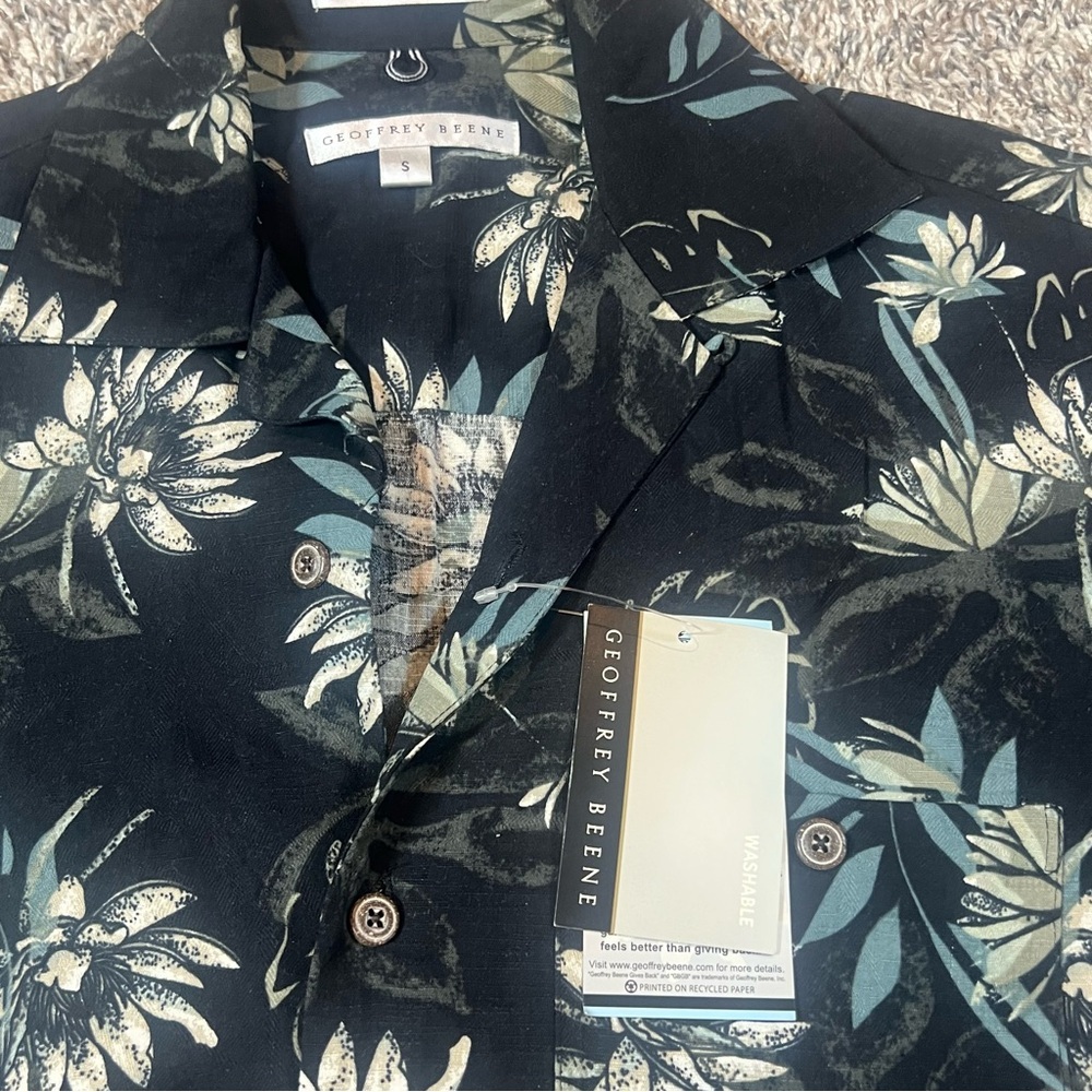 GEOFFREY BEENE Men's Floral Short Sleeve Silk Shirt - Black - Picture 4 of 6